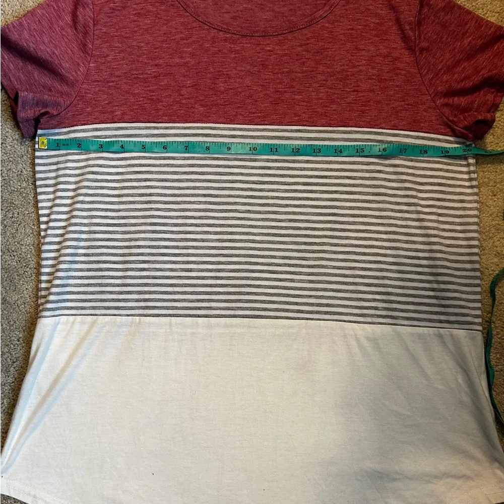 Color Block Tee - Picture 4 of 6